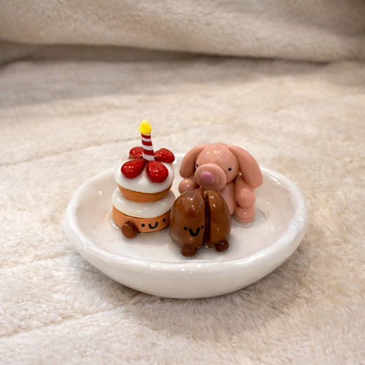 Amusable Figurine Jewellery Dish